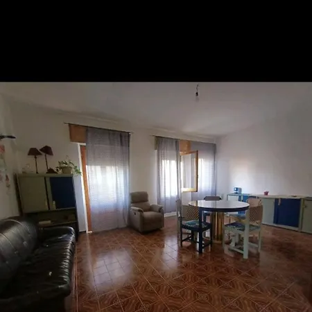 Janas House